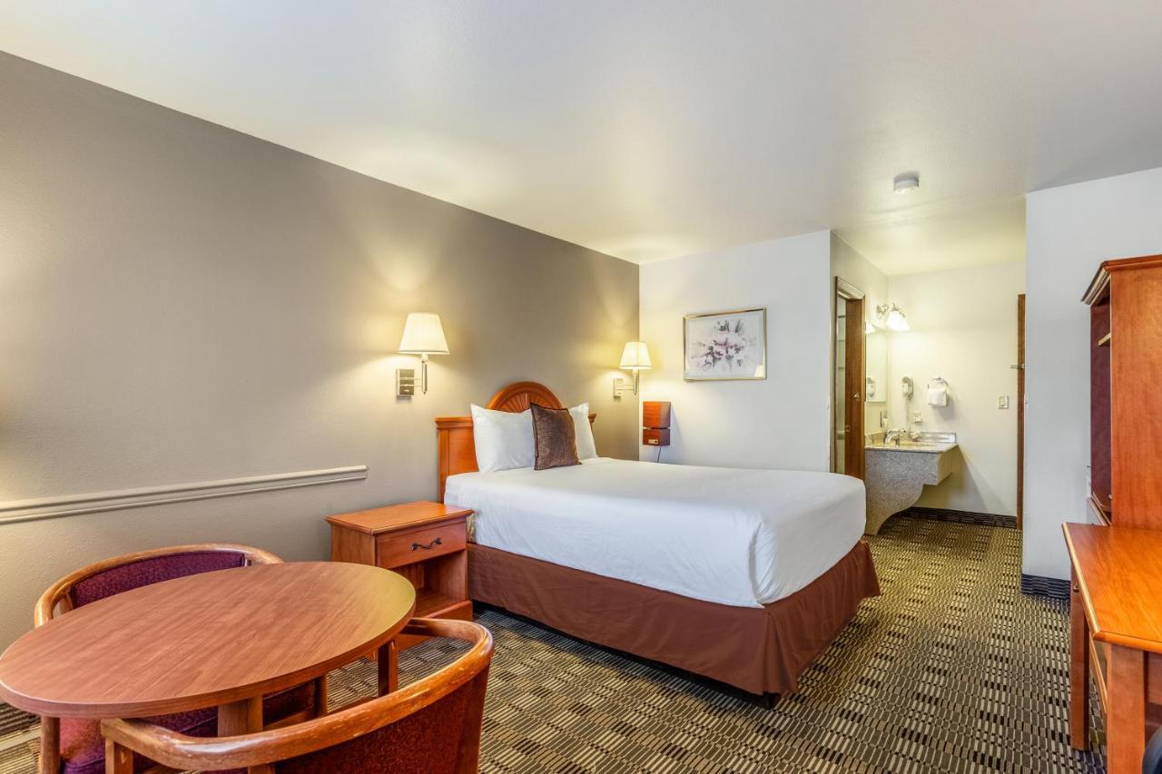 Americas Best Value Inn Burns Kültér fotó