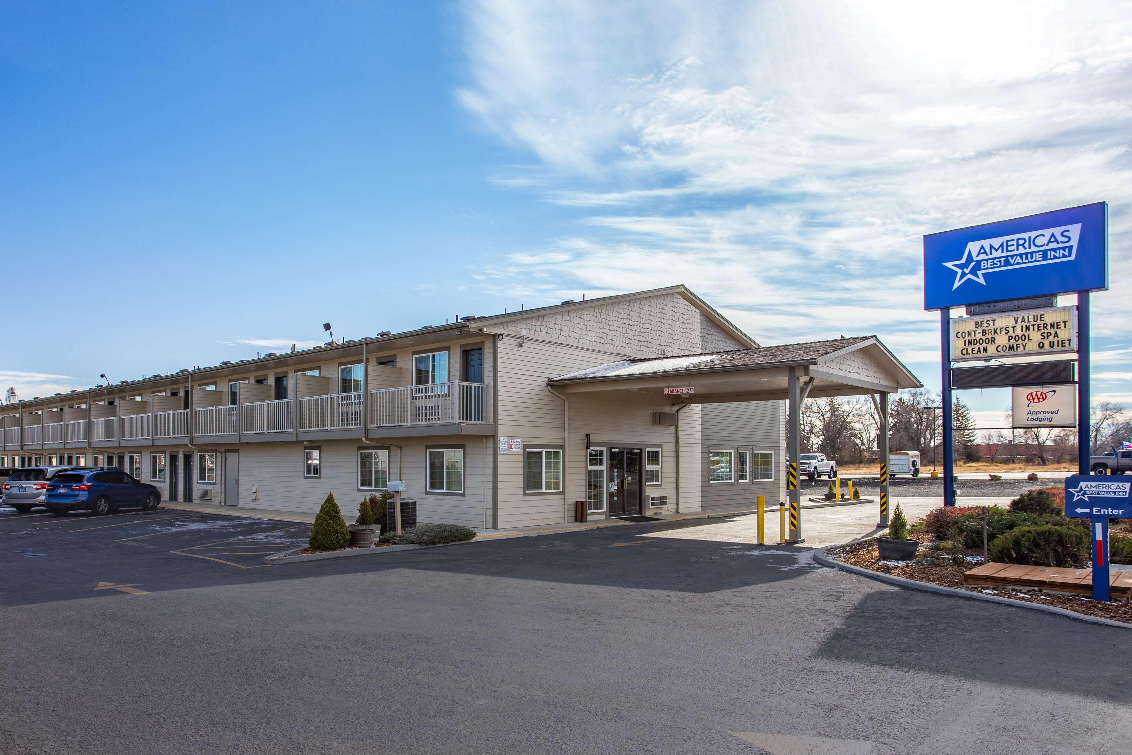 Americas Best Value Inn Burns Kültér fotó