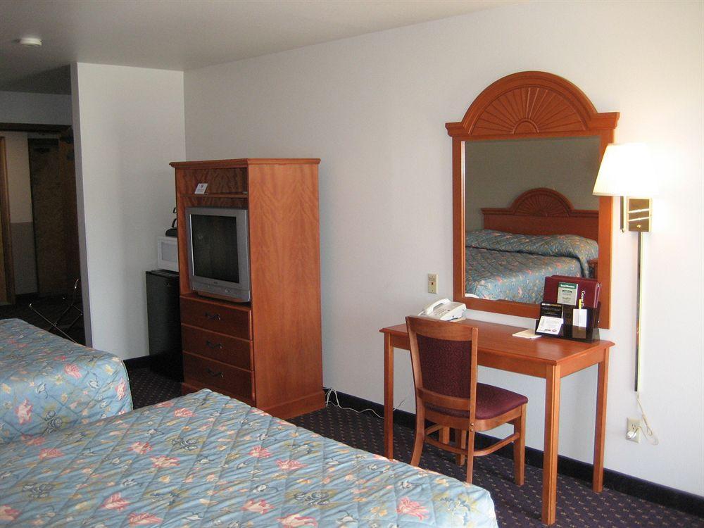 Americas Best Value Inn Burns Kültér fotó